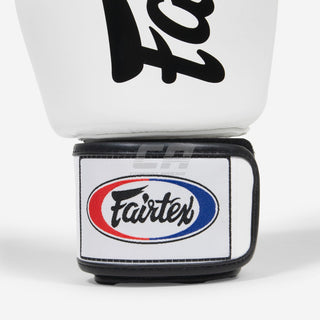 Guantoni Muay Thai Fairtex BGV19 Deluxe Bianco