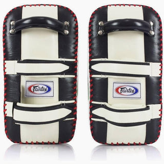 Pao Fairtex Curved Standard KPLC2 Nero-bianco